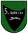 Ein Wappen zeigt einen schwarzen Schild mit der Aufschrift "5 PzBtl 164" und einem stilisierten, laufenden Hund auf grünem Hintergrund.