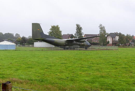 Transall des LTG 63 mit Ausstellung in der Gemeinde Hohn (2021)