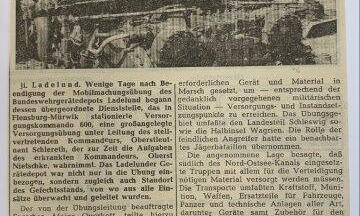 Zeitungsartikel über Einsätze des Gerätedepots Ladelund von 1972 bis 1987, mit einem Bild von Soldaten bei der Arbeit.