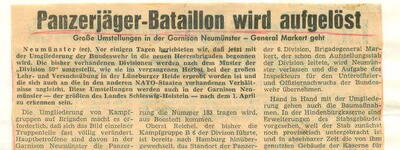 Zeitungsartikel über die Auflösung des Panzerjäger-Bataillons 184 in Neumünster mit Details zur Umgliederung der Bundeswehr.