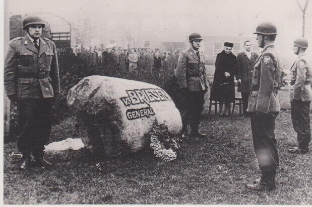 Einweihung des Briesen-Gedenksteins in Flensburg (1964)