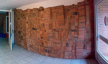 Kunst am Bau - Liliencron-Kaserne - Stabsgebäude - Bresche (Sören Kuhrt - 2020-11-19)
