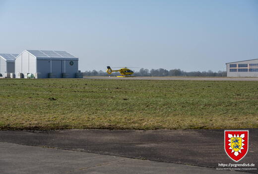 ADAC Rettungshubschrauber auf dem Flugplatz Itzehoe Hungriger Wolf