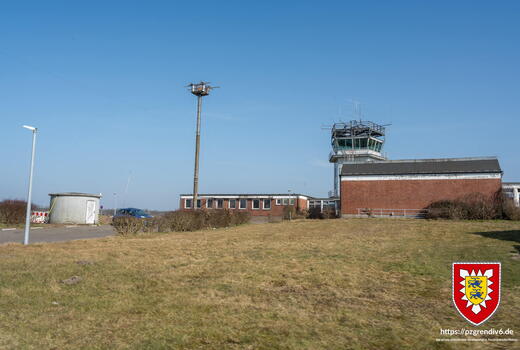 Ehemaliger Flugkontrollbereich auf dem Flugplatz Itzehoe Hungriger Wolf